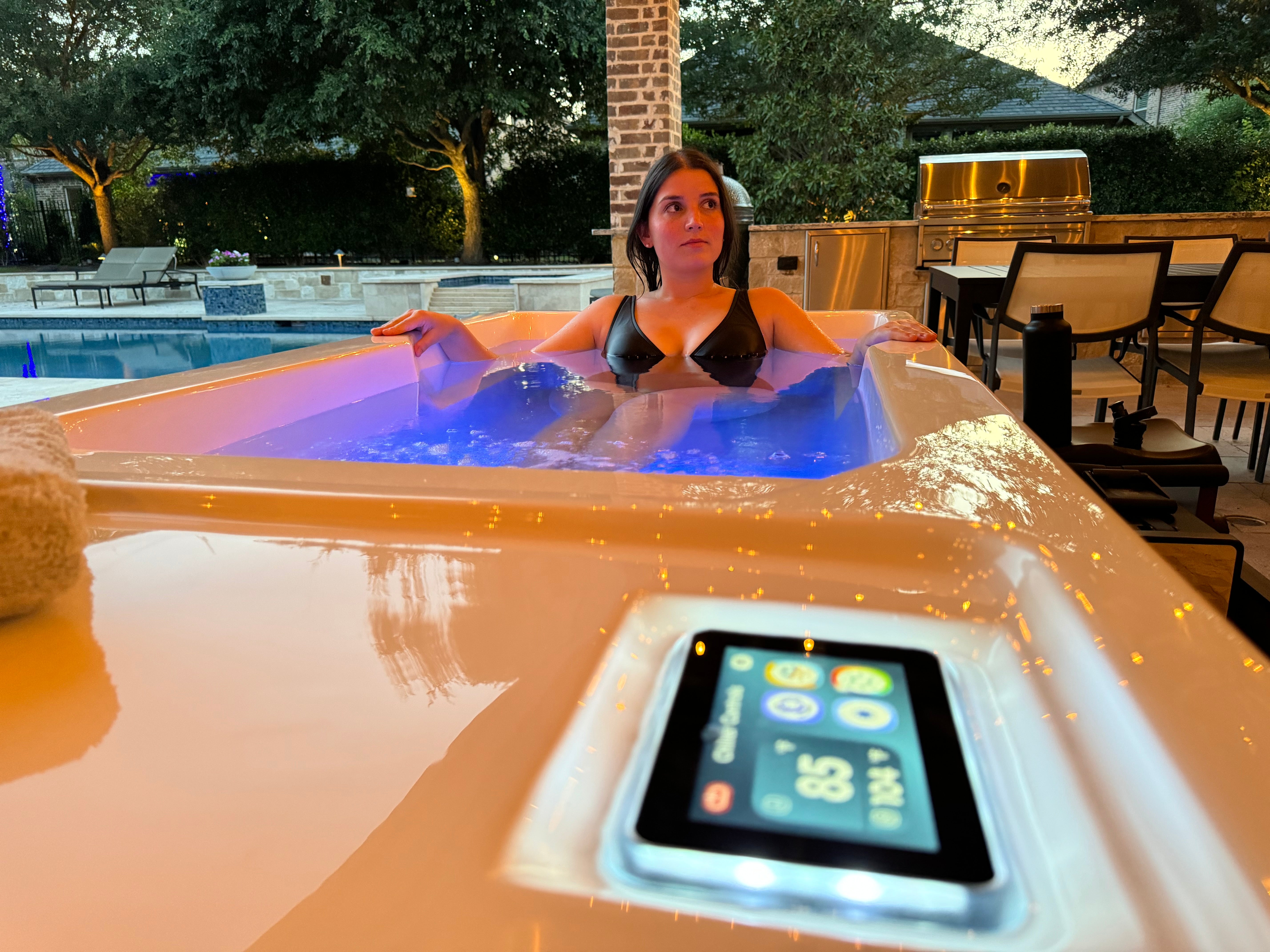 Lifetrend Atla 2-in-1 Hot & Cold Plunge Spa