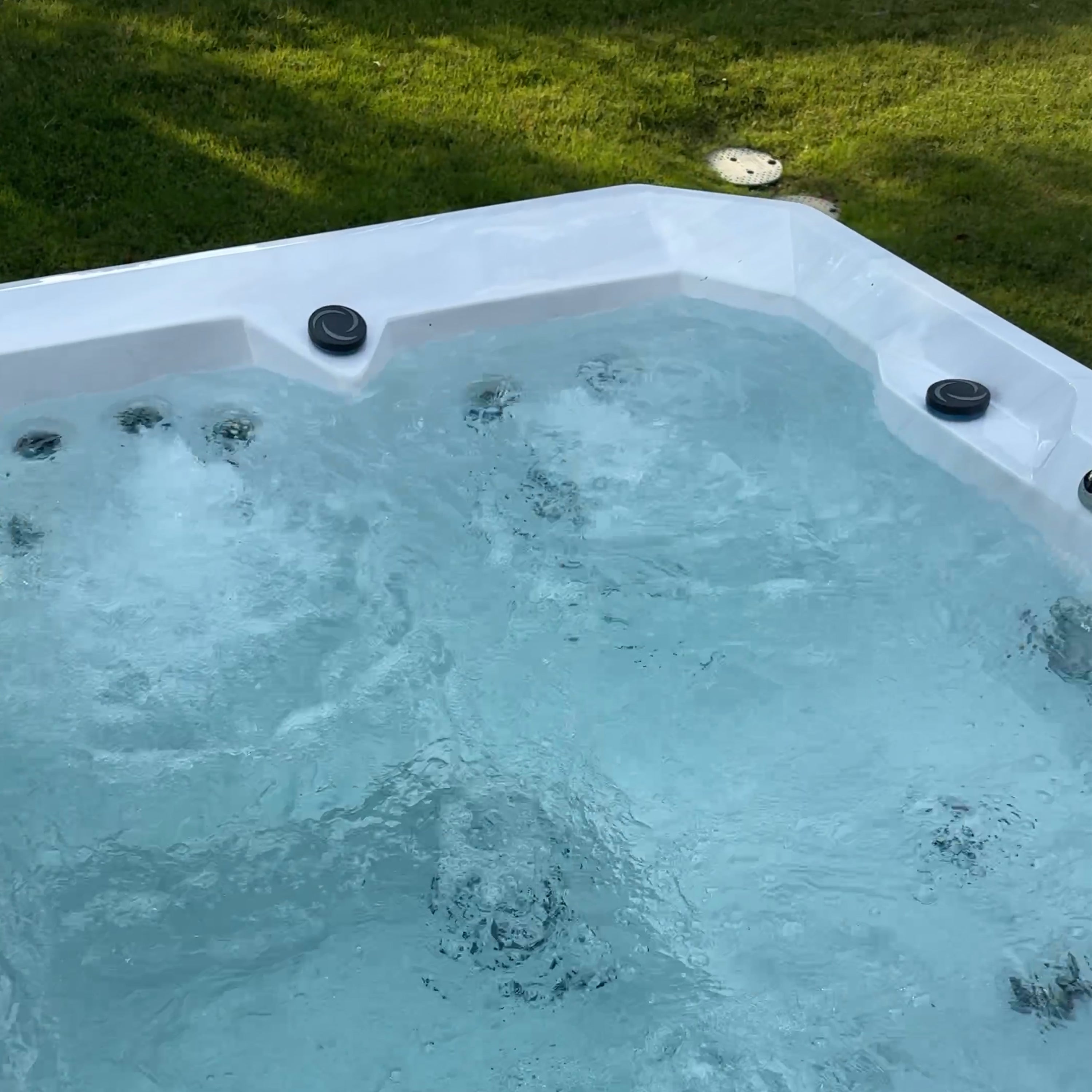 Lifetrend Sierra 2-in-1 Hot & Cold Plunge Spa System